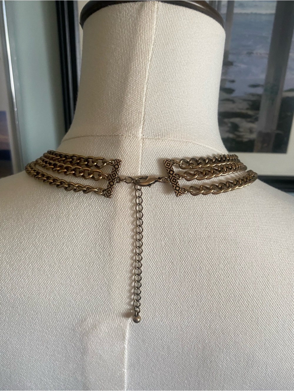 Southwestern Boho Statement Bib Necklace Faux Howlite Suede Fringe Bronze Tone - Picture 2 of 3